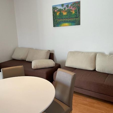 Apartment Place 2 Stay Хвар Экстерьер фото