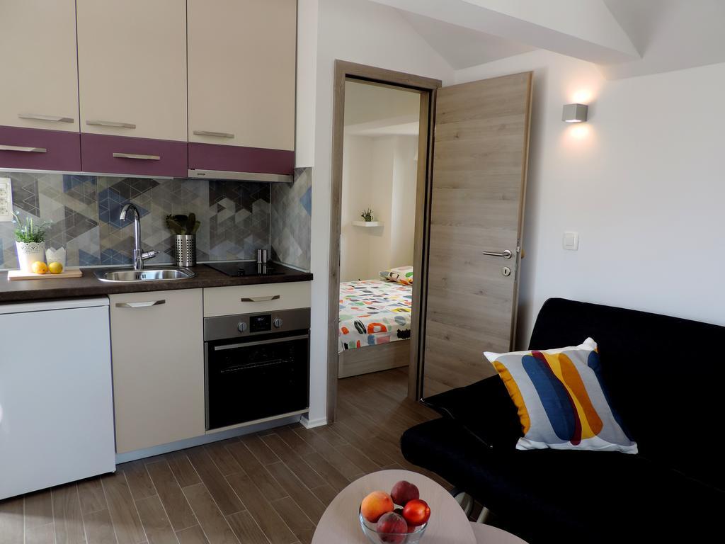 Apartment Place 2 Stay Хвар Экстерьер фото