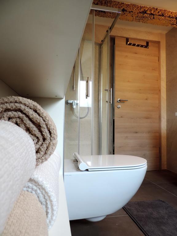 Apartment Place 2 Stay Хвар Экстерьер фото